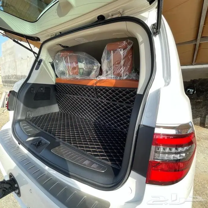 ارضيات جلد فاخره للسيارات 6