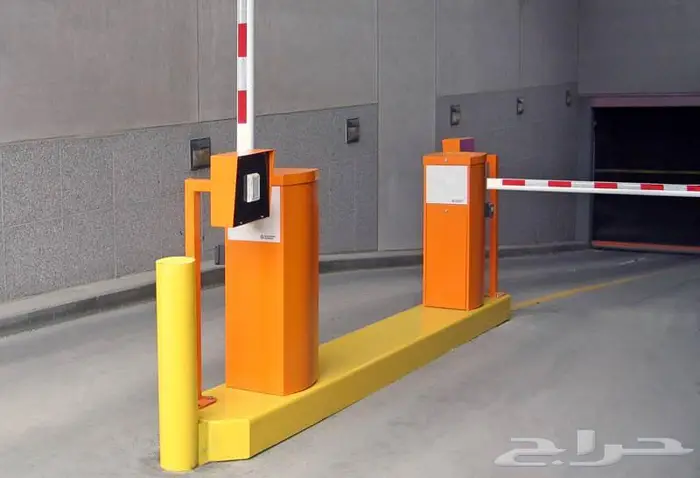 بوابات التحكم في دخول وخروج السيارات 1