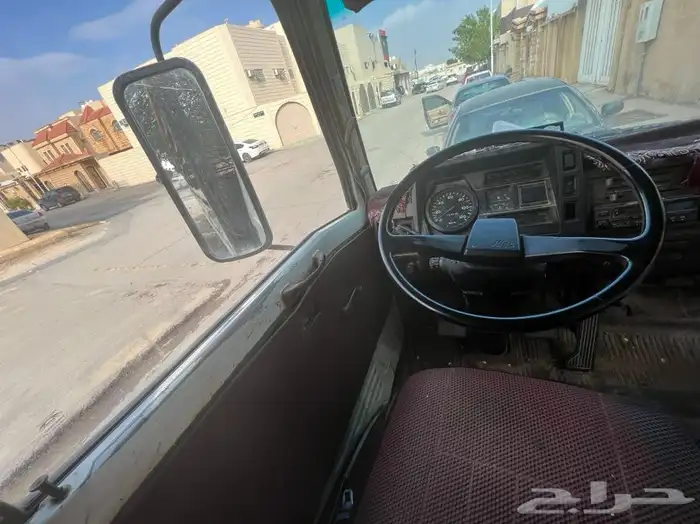 للبيع دينا هينو موديل 1992 3
