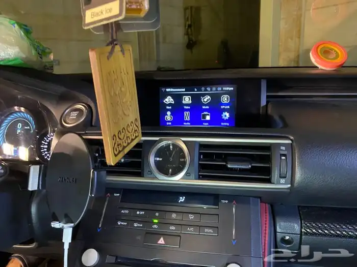 اندرويد و CarPlay لكزس 0