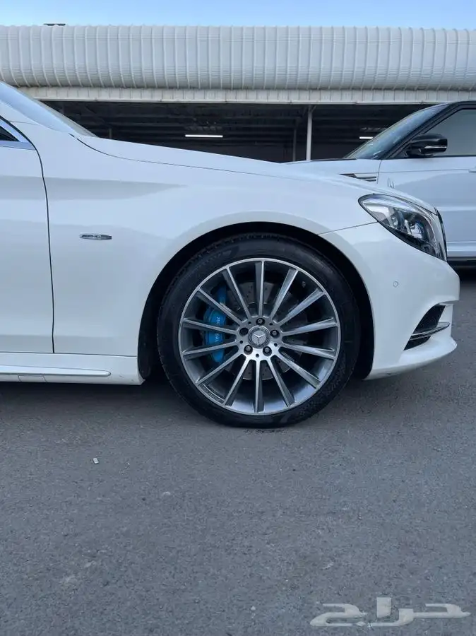 يخت 2017 لارج 550 عداد قليل مواصفات خاصه ونادره 26