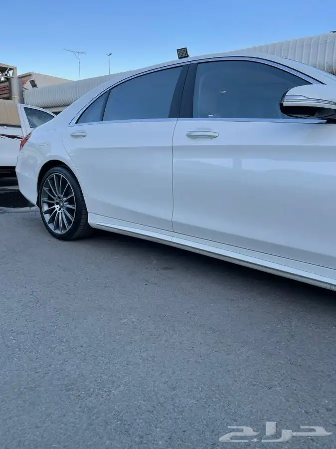 يخت 2017 لارج 550 عداد قليل مواصفات خاصه ونادره 27