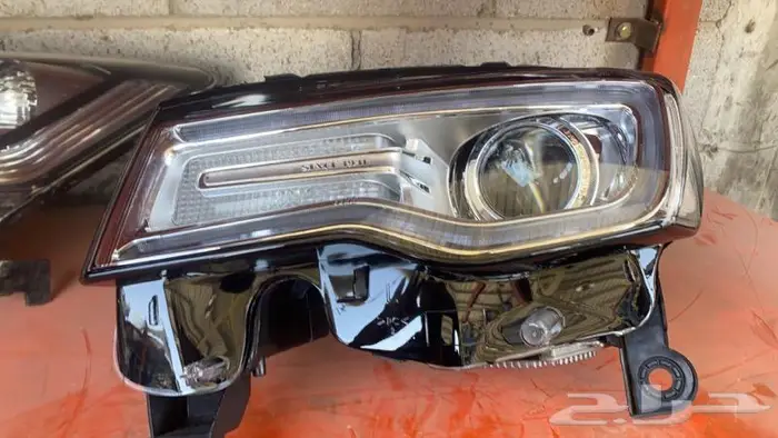 للبيع شمعات سيارات منوعه 23