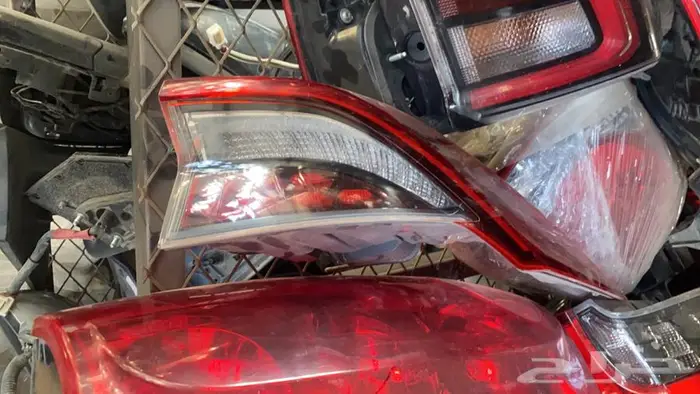 للبيع شمعات سيارات منوعه 16