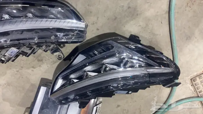 للبيع شمعات سيارات منوعه 39