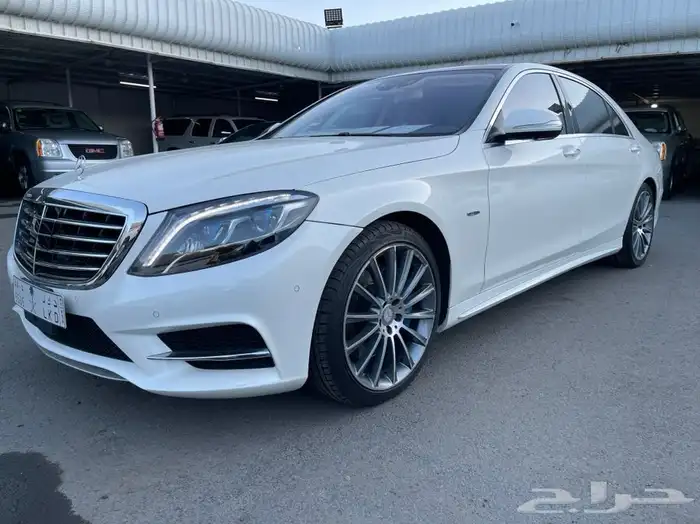 يخت 2017 لارج 550 عداد قليل مواصفات خاصه ونادره 16