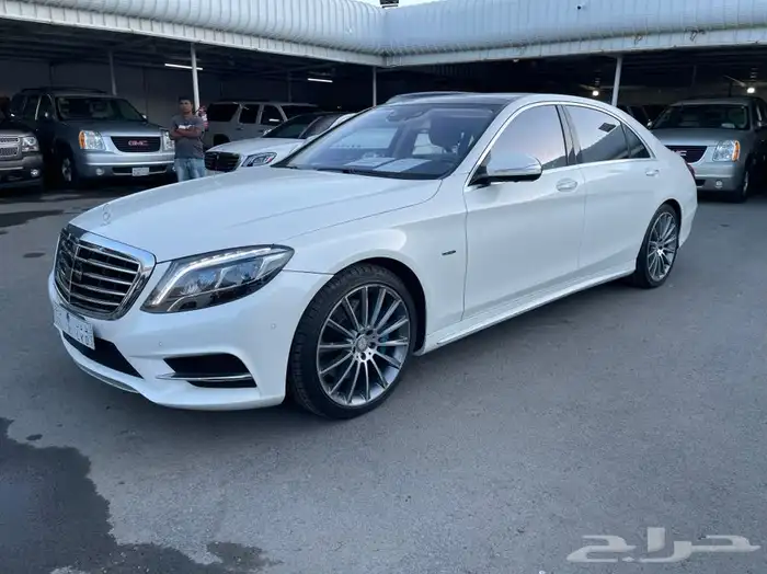 يخت 2017 لارج 550 عداد قليل مواصفات خاصه ونادره 0