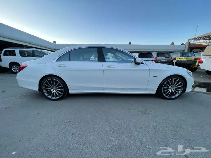 يخت 2017 لارج 550 عداد قليل مواصفات خاصه ونادره 12