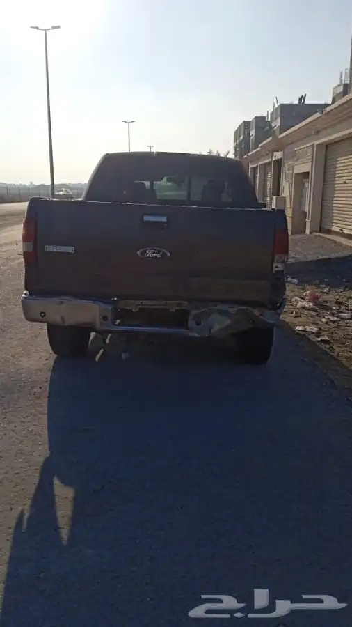 للبيع قطع غيار فورد f-150 1