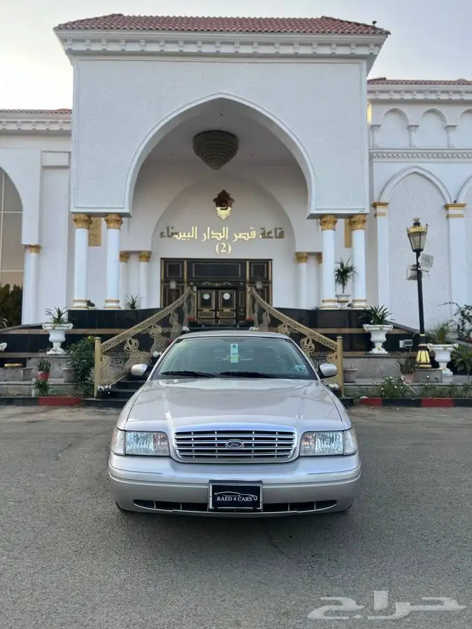 (مباع) فورد فكتوريا 2011 وكالة 2