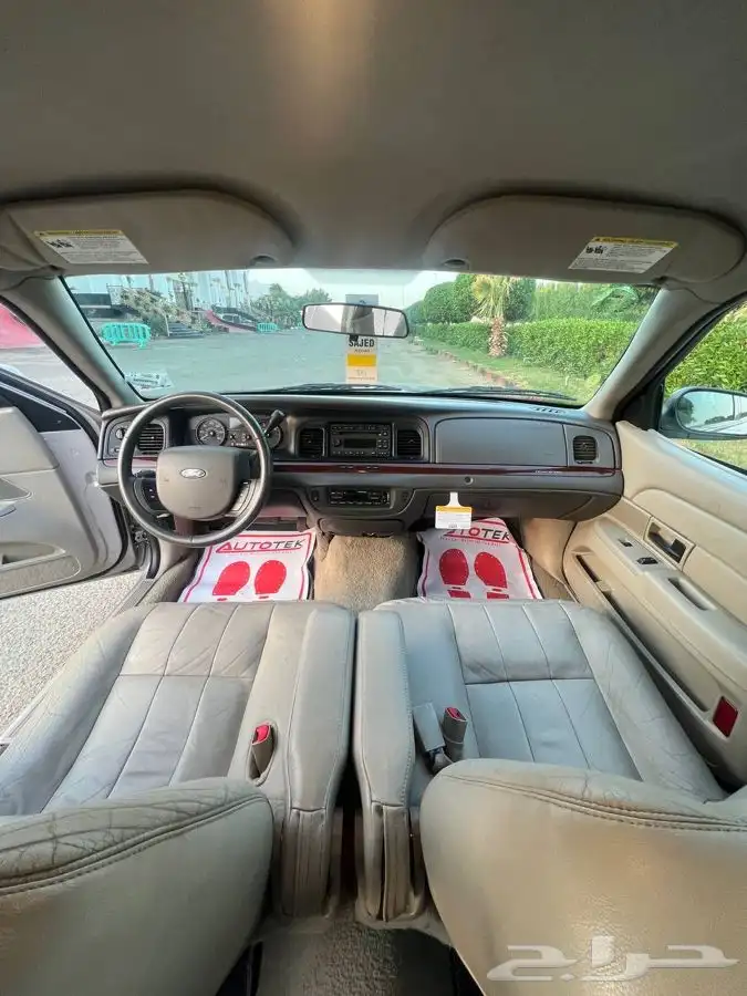 (مباع) فورد فكتوريا 2011 وكالة 41