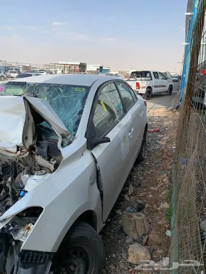 يارس 2016 قطع غيار تشليح 2