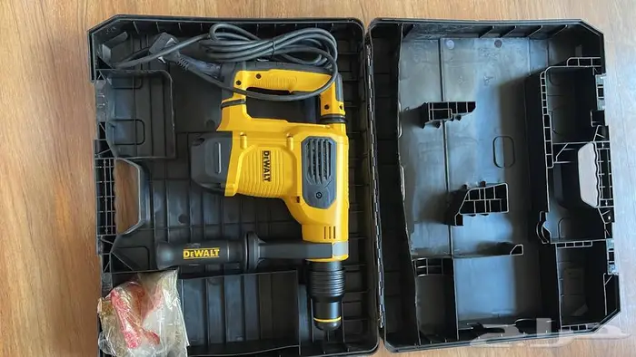 ديوالت مثقاب مطرقي متعدد المهام D25481K-B5 1