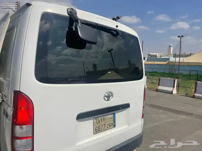 تويوتا باص بضاعه هاي ايس 2016 9