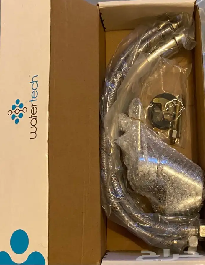 خلاط مطبخ water tech مع شطافات وادوات اخرى 2