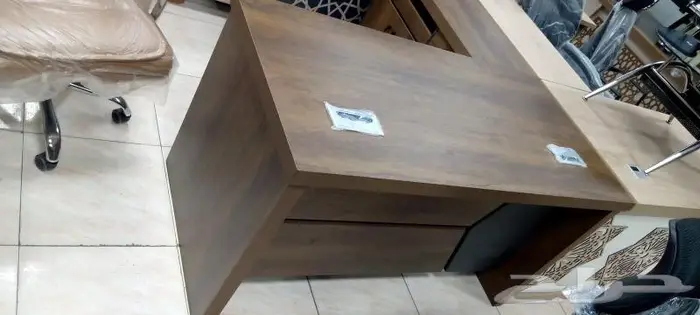 طاولات مكتبية جوده عاليه 5