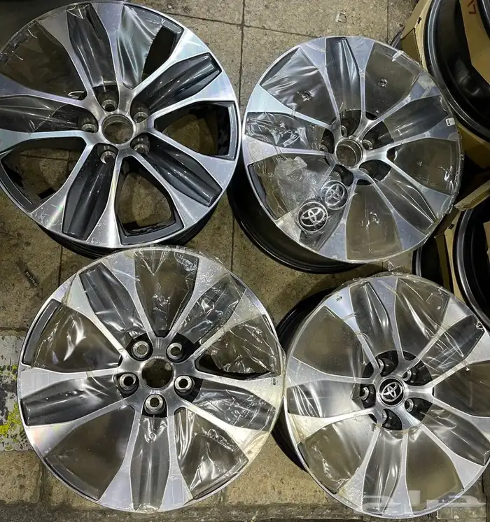 جنوط تويوتا هايلاندر 2022 اصلي وكاله مقاس 18 مكحل 5