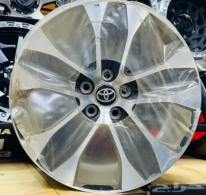 جنوط تويوتا هايلاندر 2022 اصلي وكاله مقاس 18 مكحل 1