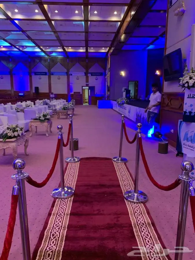 تأجير شاشات led للحفلات صوتيات اضاءه ستى كلرر بيم ووش 32