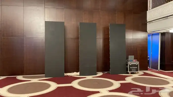 تأجير شاشات led للحفلات صوتيات اضاءه ستى كلرر بيم ووش 18