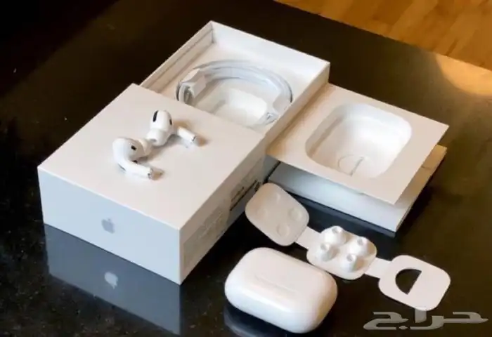 ابل برو درجه اولى وارد دبى بسعر 150 شامل التوصيل واستلام 130 0