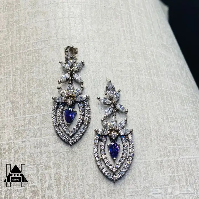 طقم فضه ( Silver ) عيار 925 مرصع بياقوت أزرق (زفير) وزركون 4
