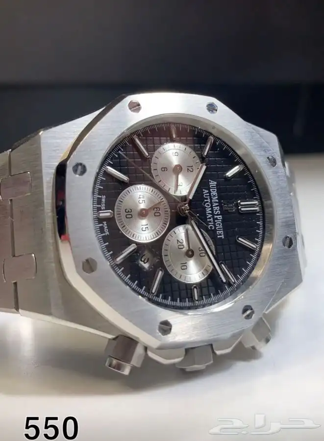 ساعات جديده الكميه محدوده 7