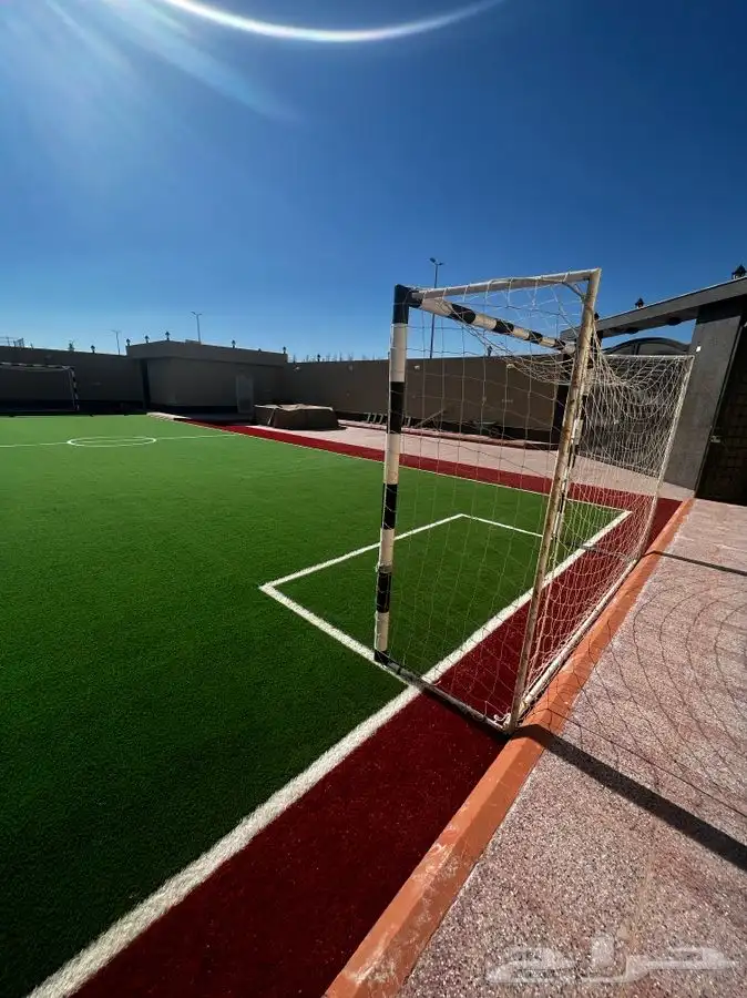 ديكورات داخلية- ملاعب -عشب صناعى - بادل - مطاط- سواتر-جلسات 15