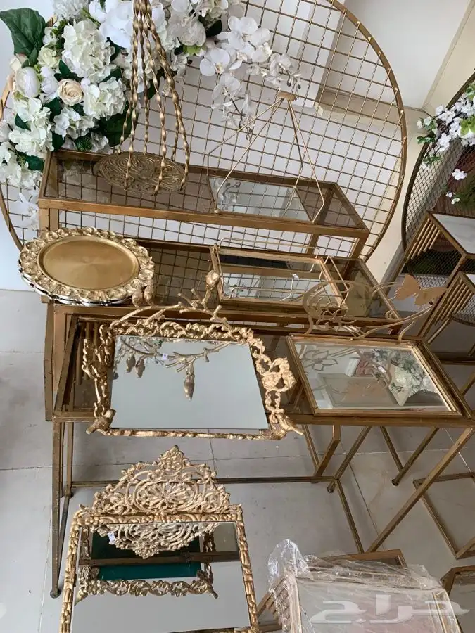 أجار طاولات وصحون تنومه 1