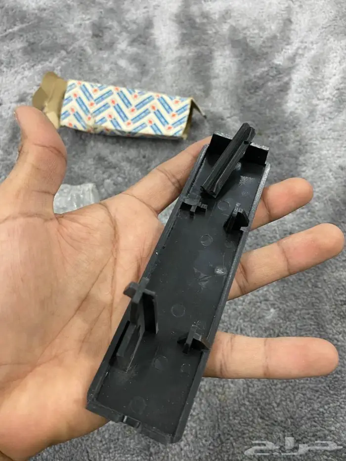 للبيع قطع جيتي لوريل نيسان وغيره 13