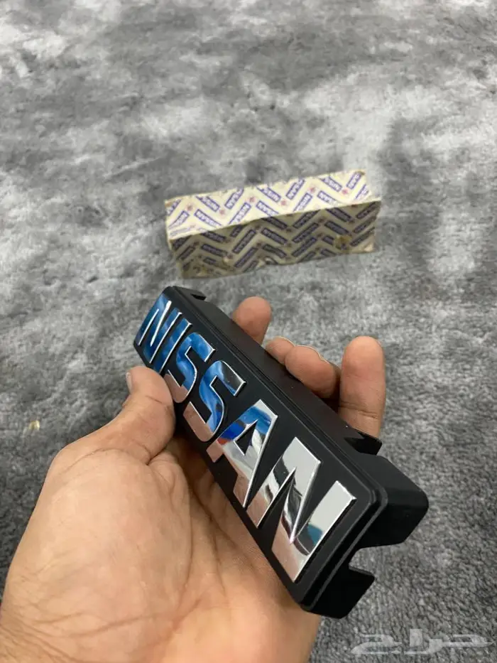 للبيع قطع جيتي لوريل نيسان وغيره 20