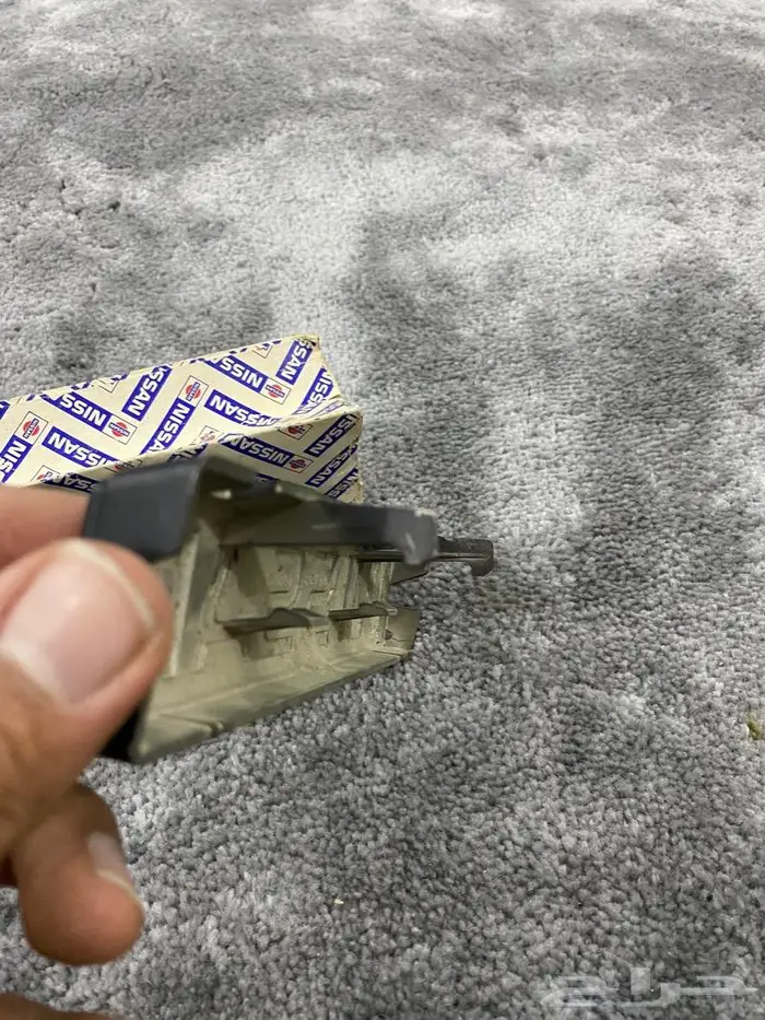 للبيع قطع جيتي لوريل نيسان وغيره 21