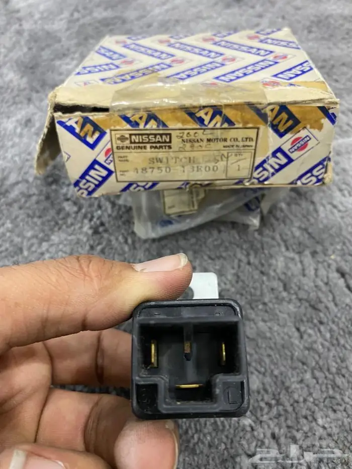 للبيع قطع جيتي لوريل نيسان وغيره 36