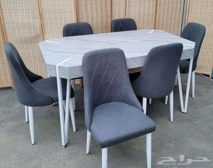 طاولات طعام 0