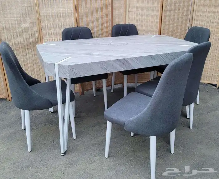 طاولات طعام 1