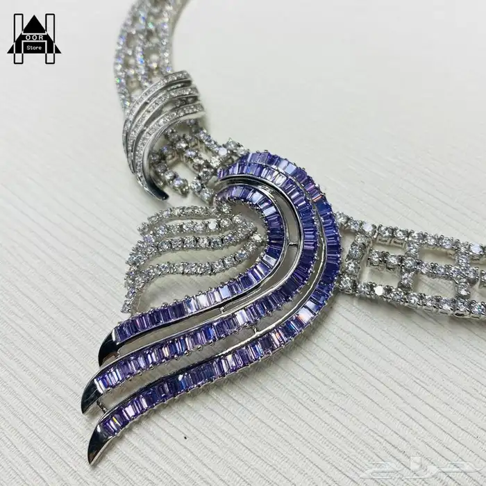 طقم فضة ( Silver ) بأحجار الياقوت الأزرق (زفير ) مرصع بزركون 0