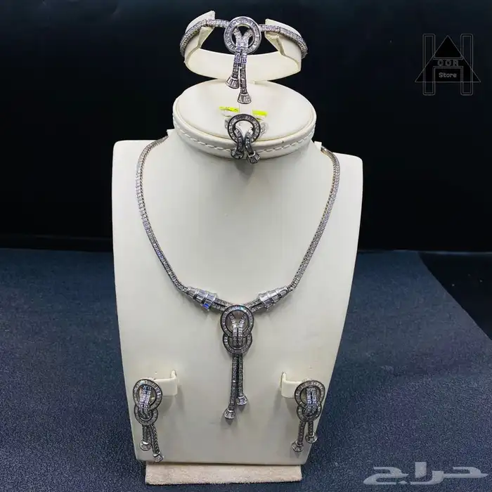 طقم فضه ( Silver ) استرليني عيار 925 مرصع بأجمل فصوص زركون 0