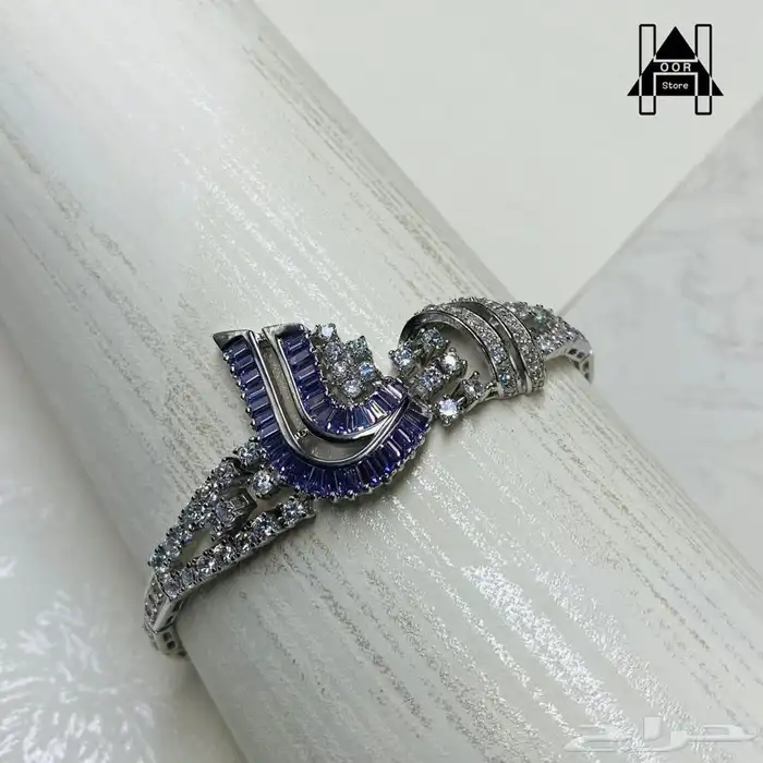 طقم فضة ( Silver ) بأحجار الياقوت الأزرق (زفير ) مرصع بزركون 2