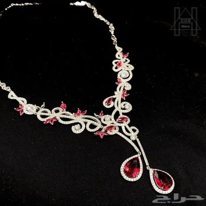 طقم فضة ( Silver ) عيار 925 مرصع بياقوت أحمر (روبي) وزركون 2