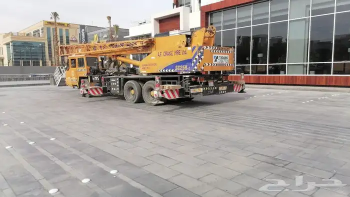سيزر لفت باسكات روافع شوكيه كرينات دينات شبك سطحات للايجار 23