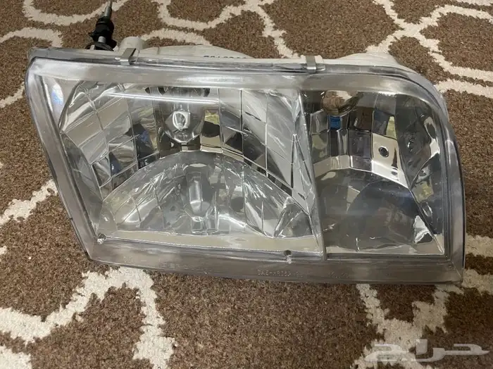 شمعة واصطب فورد كراون فكتوريا 0