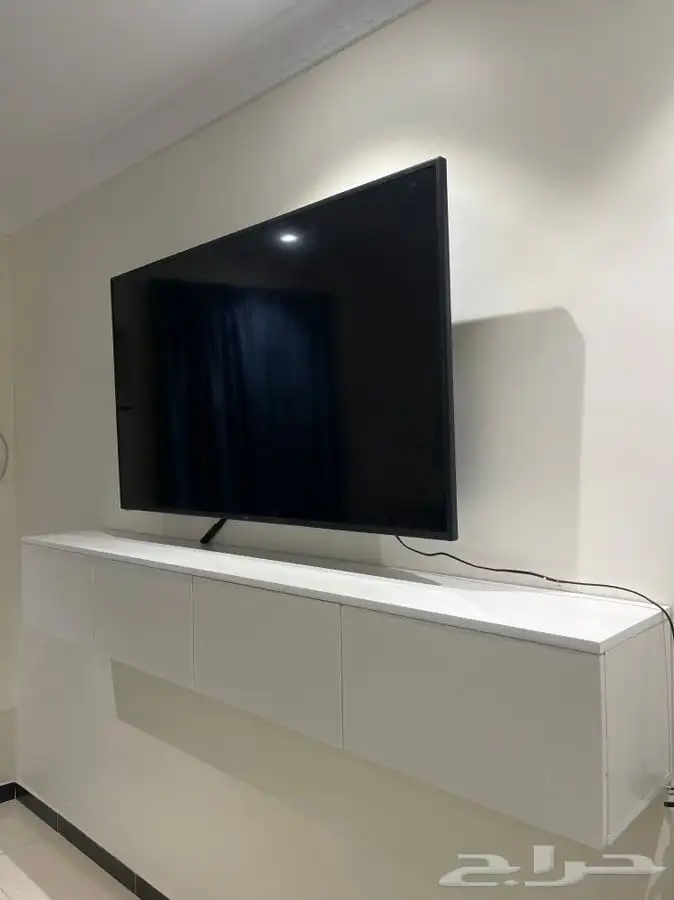 طاولة جداري 3