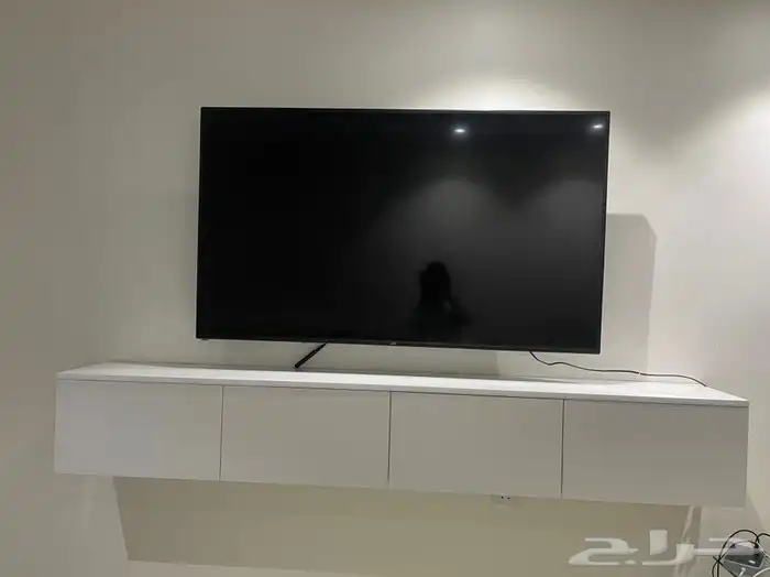 طاولة جداري 1