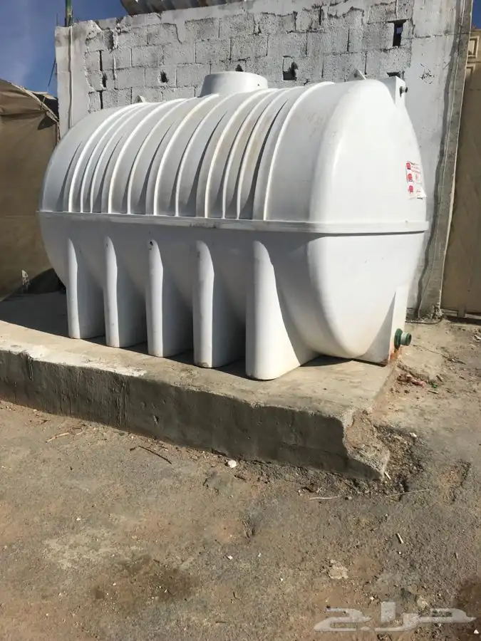 خزان ماء للبيع بلاستيك 7500التر نضيف 5