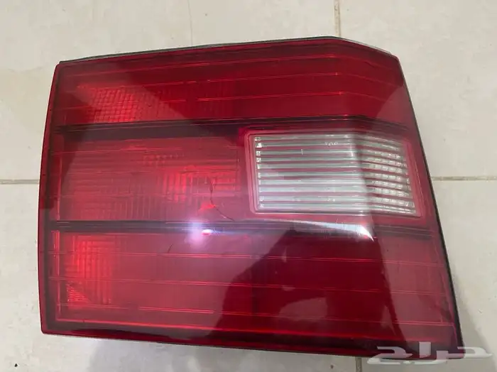 اسطب شنطة يسار ls400 0