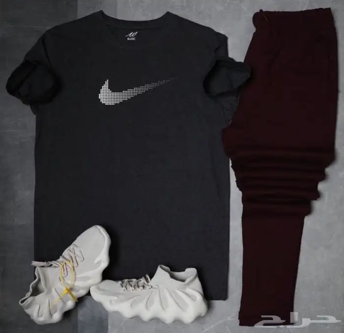 تيشيرتات وشورتات اطقم او منفصله حسب الطلب 0