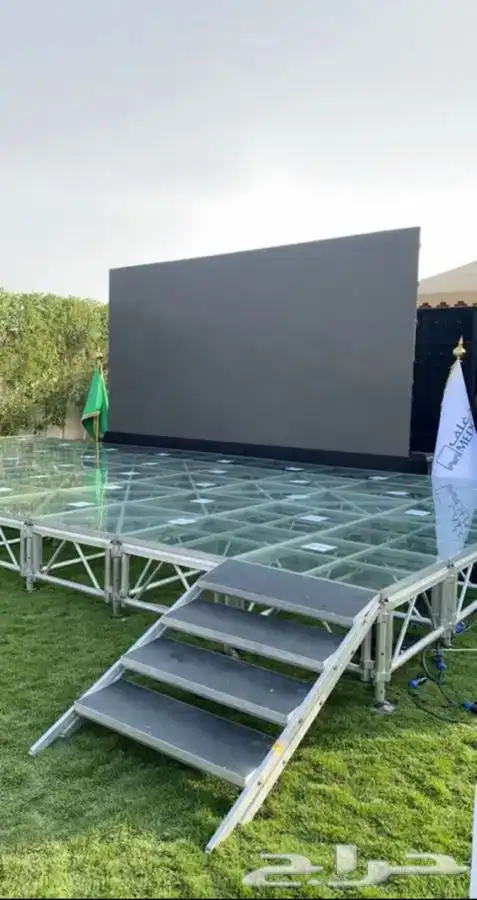 تأجير شاشات و اضاءت و مسارح و صوتيات 4