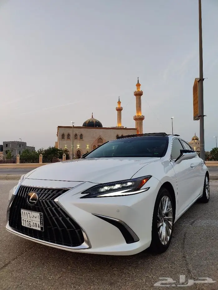 تم البيع لكزس 2022 ES350 DD فل الفل بحالة الوكالة 0