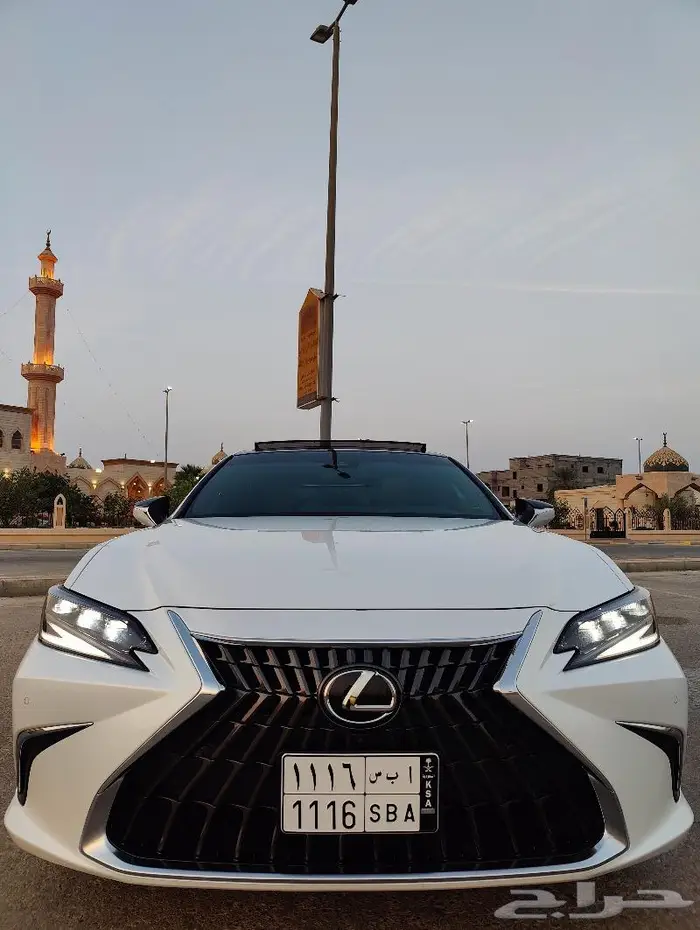 تم البيع لكزس 2022 ES350 DD فل الفل بحالة الوكالة 1