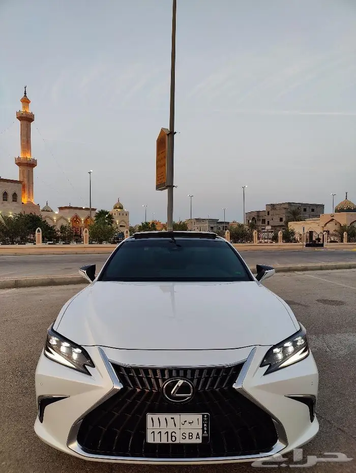 تم البيع لكزس 2022 ES350 DD فل الفل بحالة الوكالة 2